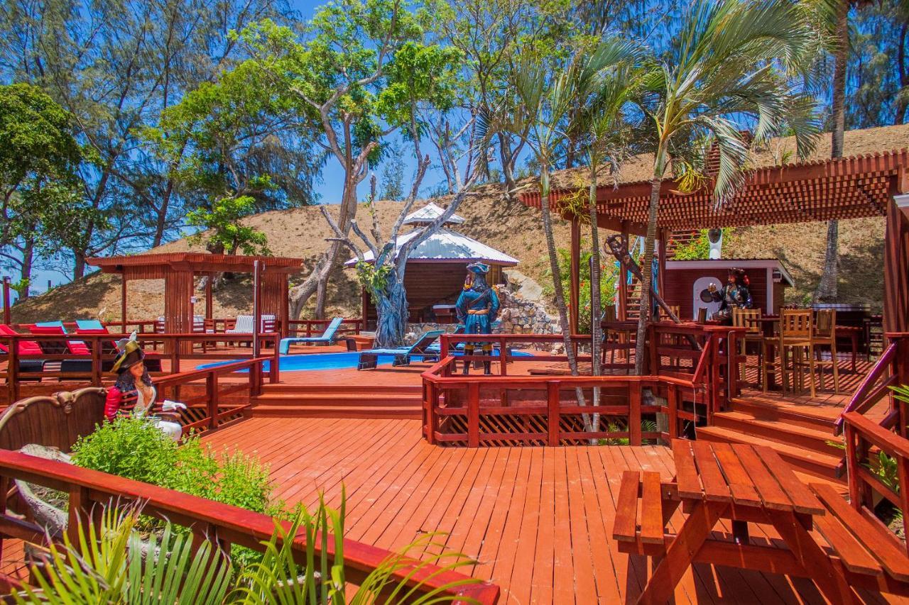 Hotel And Dive Center Roatan Yacht Club French Harbour 외부 사진